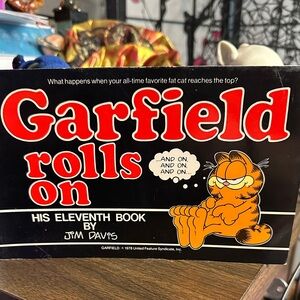 First edition, soft back Garfield Rolls On Book